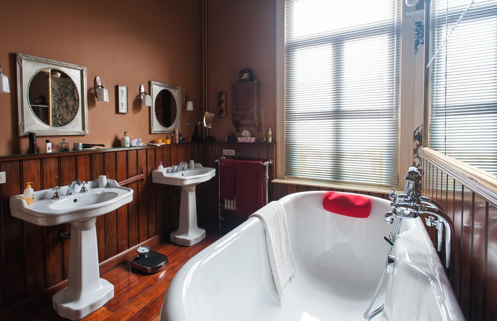 B&B De Lachende Engel Мехелен Номер фото