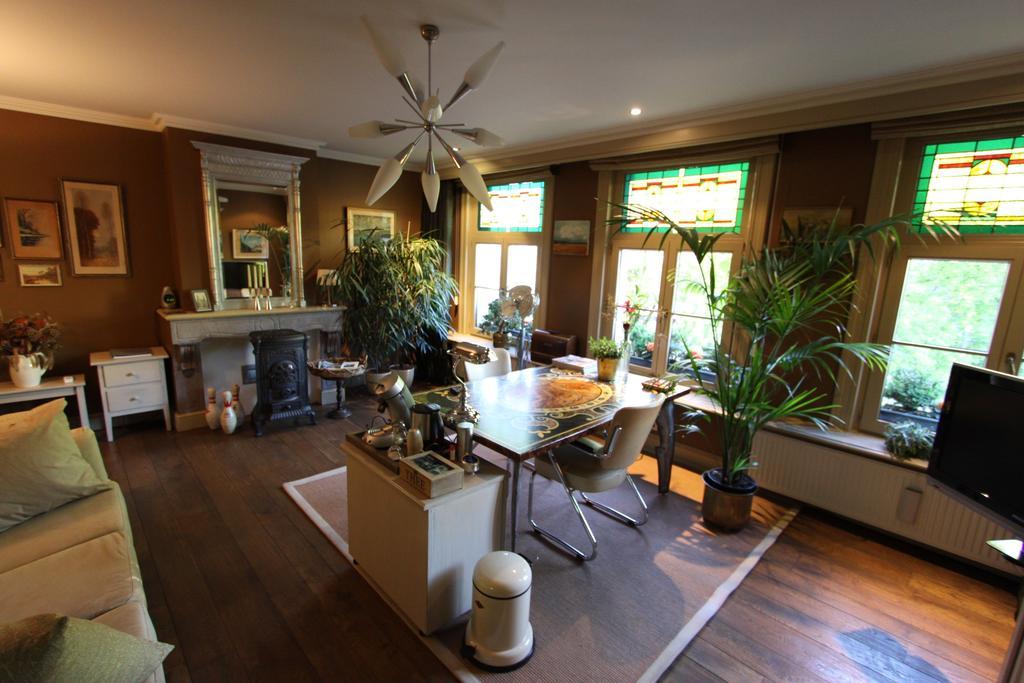 B&B De Lachende Engel Мехелен Номер фото